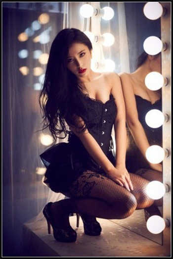 老婆酒吧上台蝴蝶结小说