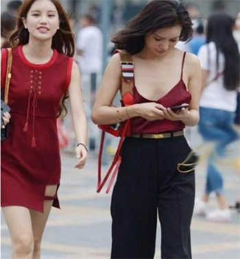 触手怪侮辱美少女动漫图片