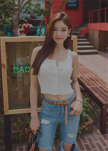 文科博士男女关系混乱