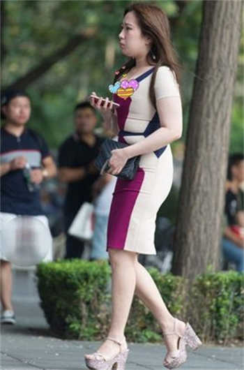 普法栏目富婆爱上快递员
