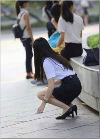 妻子沦陷的悲凉