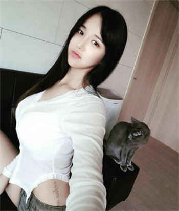 驯服姨小子女主
