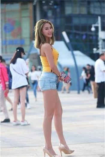 唯美直播间打扑克