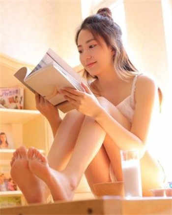 女生娇踹2分30秒不间断