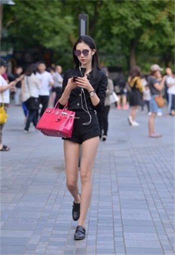 sw449第一个女演员
