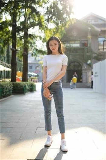 脱身服全去掉二次元