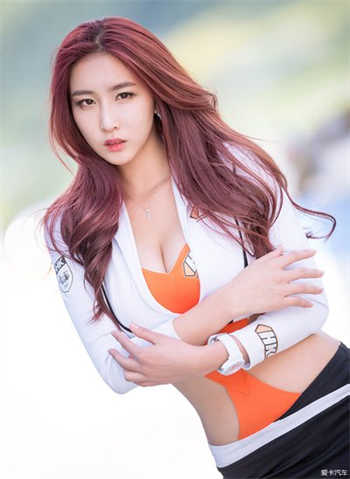 韩国电影一个女的推销房子